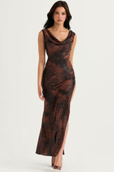Robe longue de soirée vintage en satin à col bénitier et fente haute, effet tie-dye - Marron